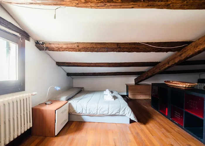 Petit Loft Apartamento Venecia